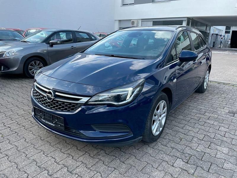 Blau Gebraucht 2017 Opel Astra Edition Kombi | 9.995 € (Fairer Preis) - Bild 1/4