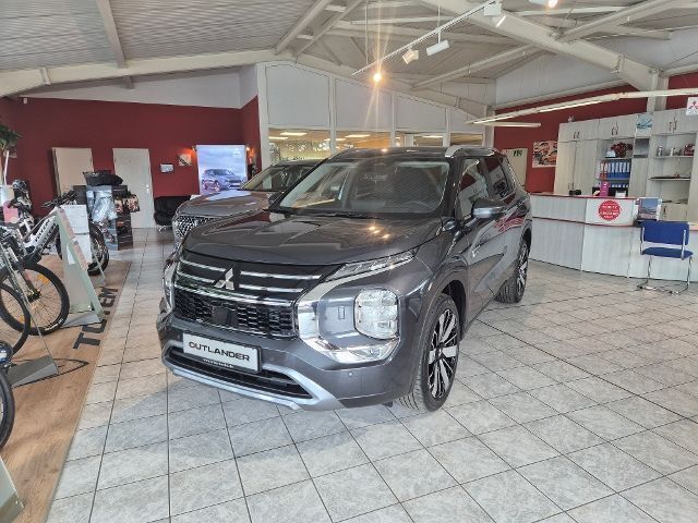 Grau Neu 2025 Mitsubishi Outlander P-HEV Edition SUV | 52.990 € (Fairer Preis) - Bild 1/4