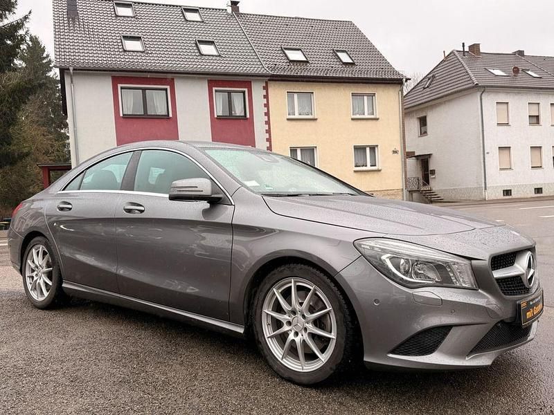 Gebraucht Mercedes CLA250 211 PS (155 kW) 2014 Grau Limousine