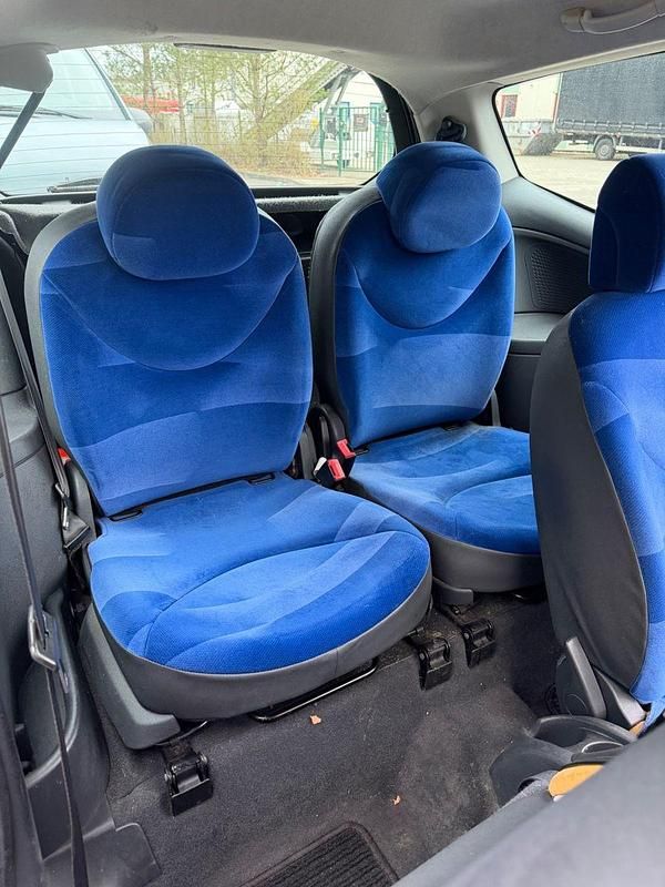 Gebraucht Citroën C2 73 PS (53 kW) 2003 Blau Kleinwagen