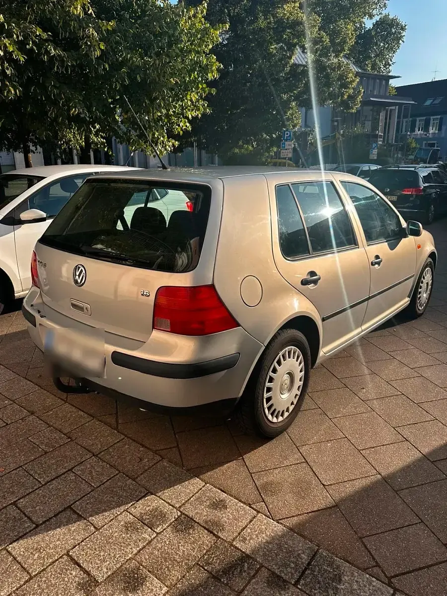 Gebraucht VW Golf III 101 PS (74 kW) 1998 Silber Limousine