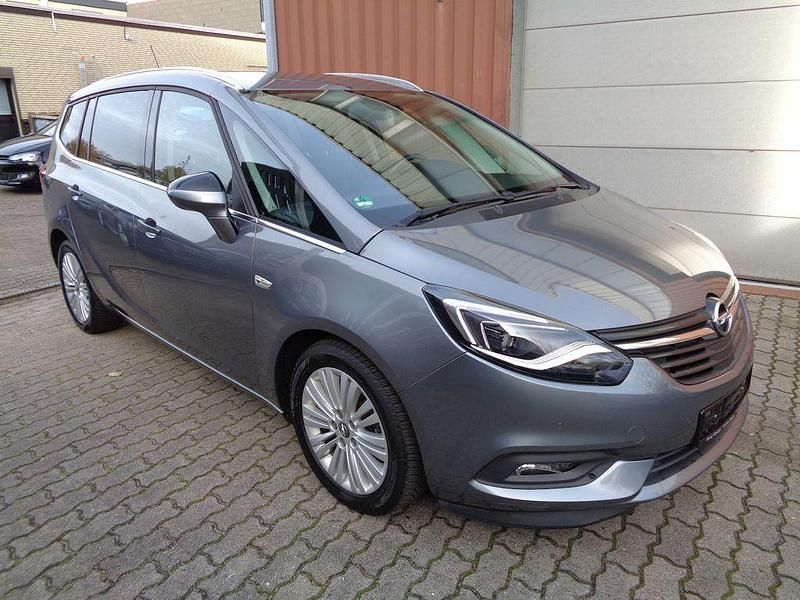 Grau Gebraucht 2019 Opel Zafira Tourer Van / Kleinbus | 9.990 € (Fairer Preis) - Bild 1/4