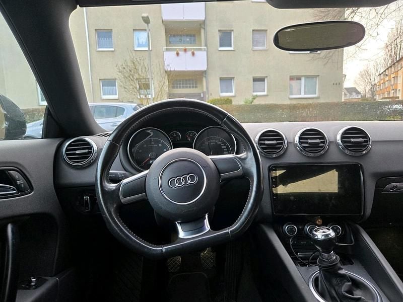 Gebraucht Audi TT Roadster Design 160 PS (117 kW) 2011 Schwarz Cabrio