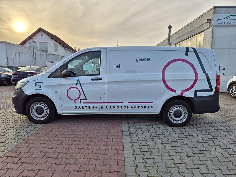 Gebraucht Mercedes Vito 136 PS (100 kW) 2021 Arktikweiss Van