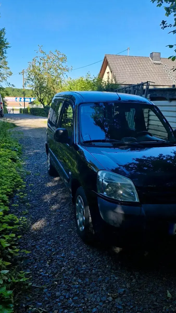 Gebraucht Peugeot Partner 75 PS (55 kW) 2006 Schwarz Van / Kleinbus