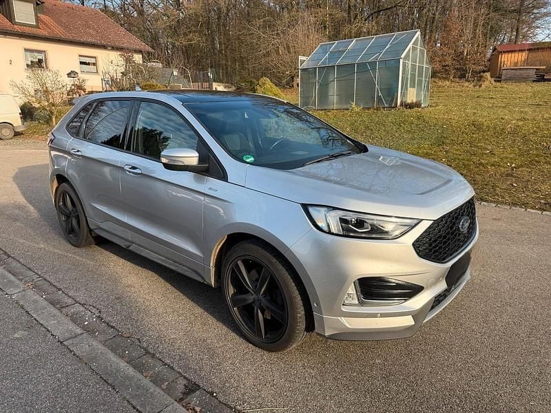 Silber Gebraucht 2019 Ford Edge ST-Line SUV | 22.500 € (Fairer Preis) - Bild 1/4