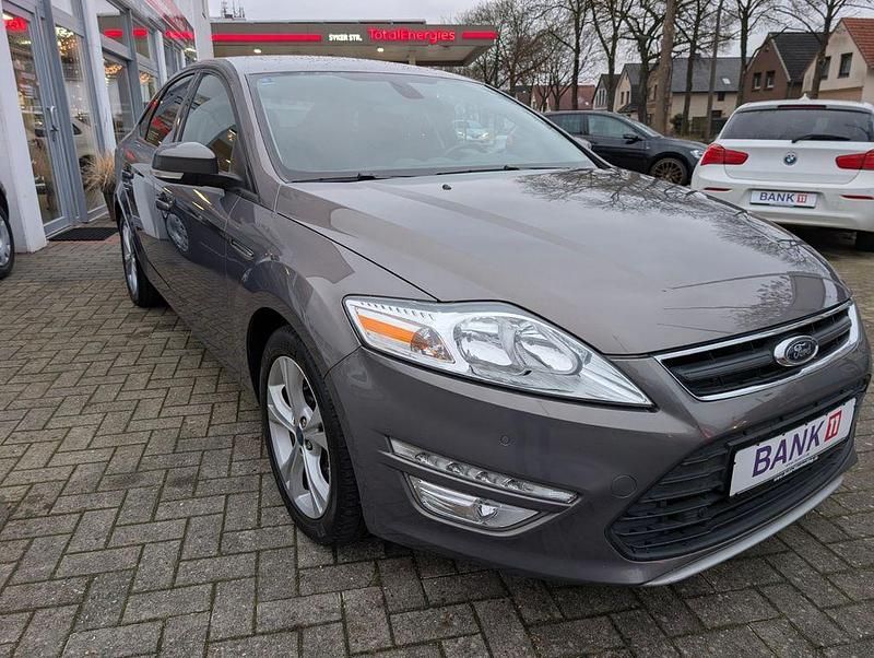 Gebraucht Ford Mondeo Trend 145 PS (106 kW) 2011 Braun Limousine