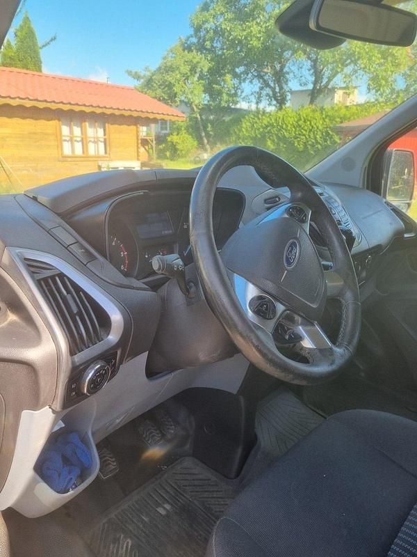 Usado Ford Transit Custom 170 HP (125 kW) 2017 Preto Sedan