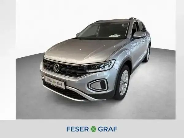Pyritsilber metallic Neu 2025 VW T-Roc Life SUV | 37.490 € (Guter Preis) - Bild 1/4