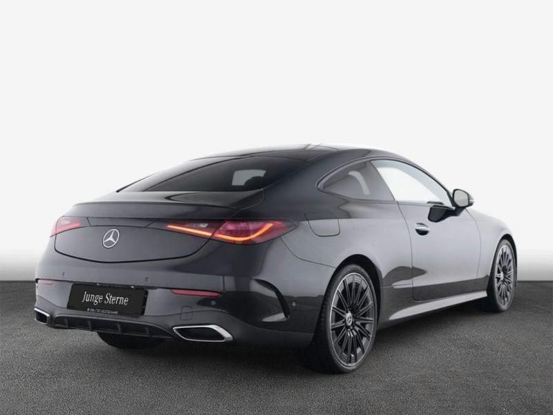 Gebraucht Mercedes CLE200 AMG 204 PS (150 kW) 2025 Schwarz Coupé