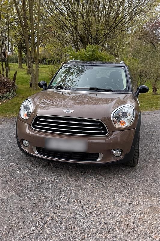 Usata Mini Cooper 122 CV (89 kW) 2012 Marrone Utilitaria