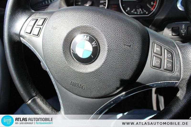 Gebraucht BMW 116 Advantage 116 PS (85 kW) 2010 Schwarz Kleinwagen