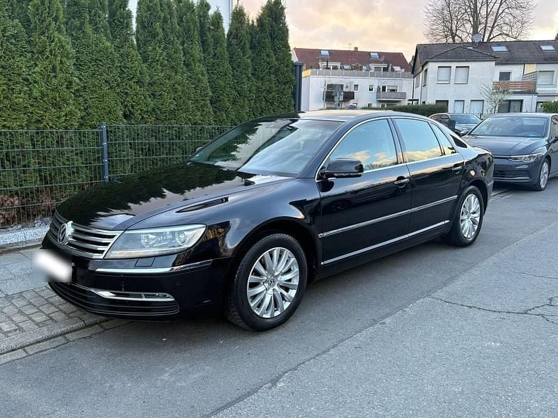 Gebraucht VW Phaeton 239 PS (175 kW) 2012 Schwarz Limousine