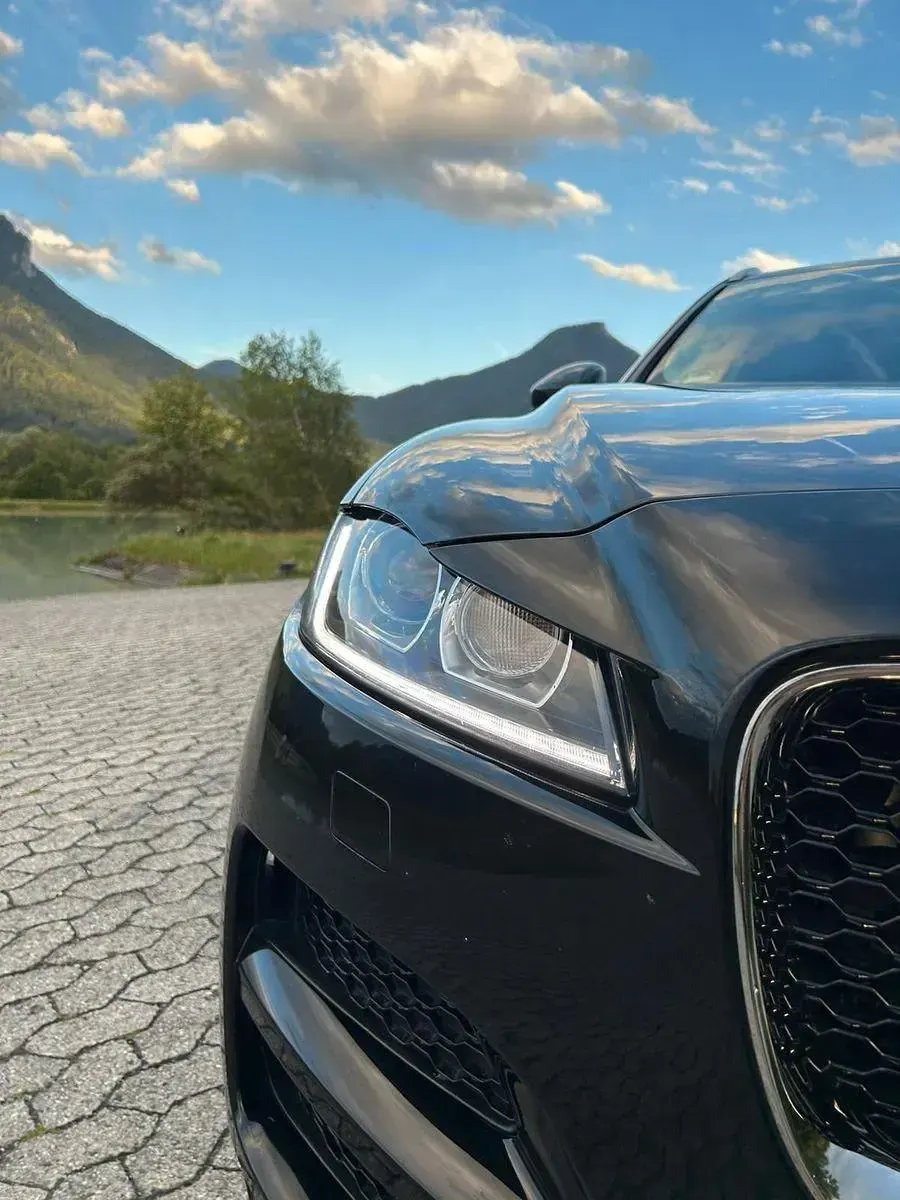 Gebraucht Jaguar F-Pace Prestige 241 PS (177 kW) 2019 Schwarz SUV