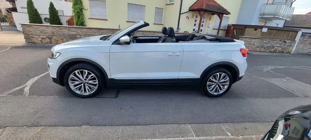 Gebraucht VW T-Roc Cabriolet Style 110 PS (80 kW) 2022 Weiß Cabrio