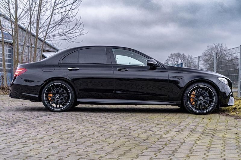 Gebraucht Mercedes E63 AMG AMG 612 PS (450 kW) 2020 Schwarz Limousine