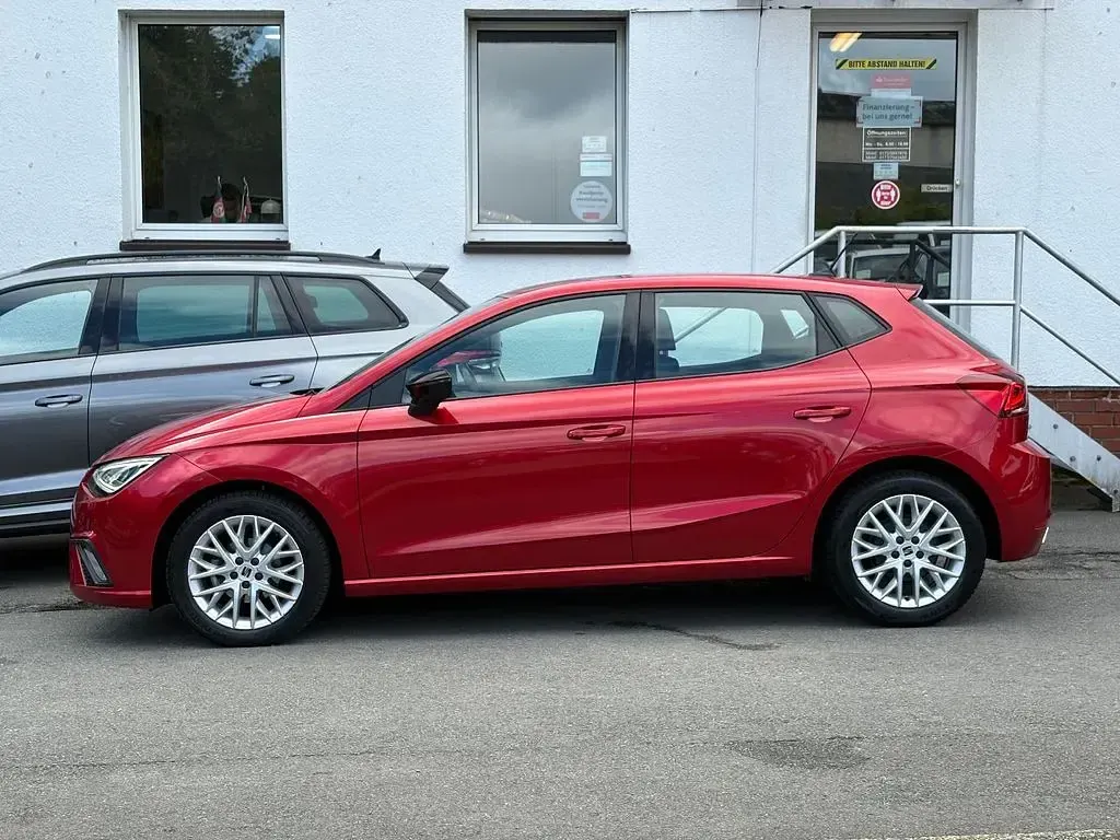 Gebraucht Seat Ibiza FR-Line 95 PS (69 kW) 2023 Rot Kleinwagen