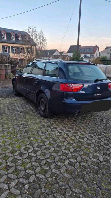 Gebraucht Seat Exeo 143 PS (105 kW) 2011 Blau Kombi