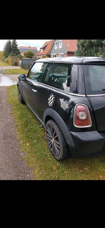 Gebraucht Mini Cooper 95 PS (69 kW) 2009 Schwarz Kleinwagen