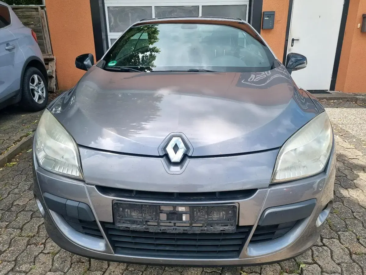 Gebraucht Renault Mégane Cabriolet 110 PS (80 kW) 2010 Grau Cabrio