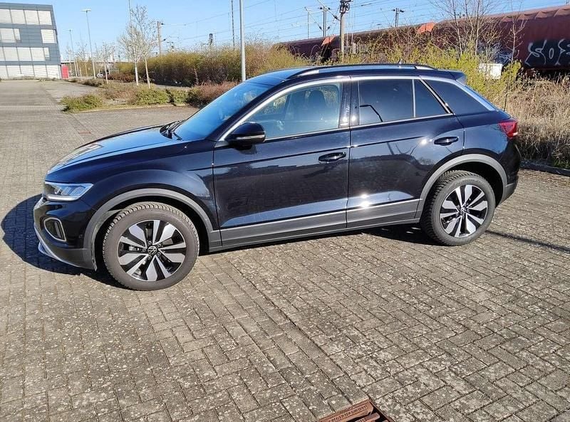 Gebraucht VW T-Roc Move 150 PS (110 kW) 2024 Schwarz SUV