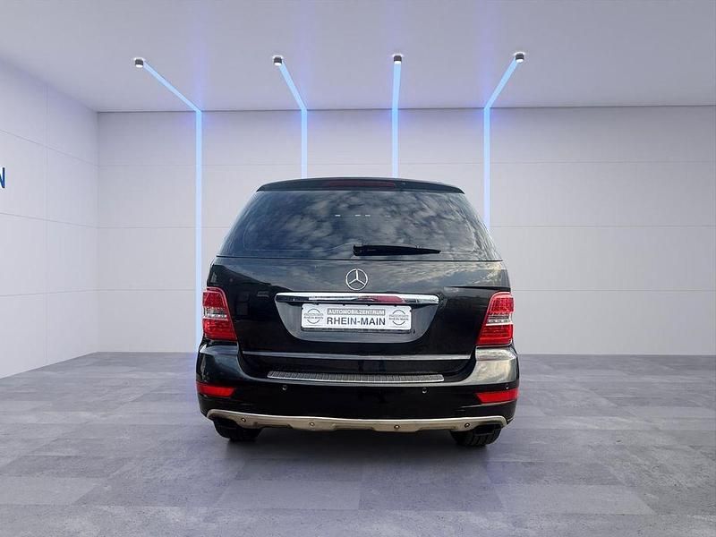 Gebraucht Mercedes ML350 231 PS (169 kW) 2010 Grau SUV