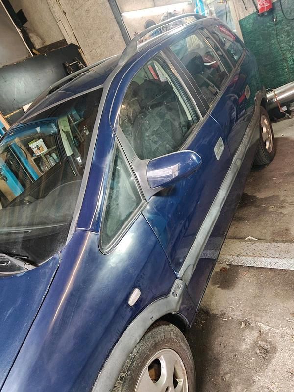 Gebraucht Opel Zafira 100 PS (73 kW) 2001 Blau Van / Kleinbus