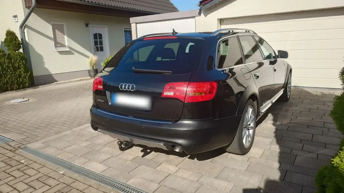Gebraucht Audi A6 Allroad Ambiente 179 PS (131 kW) 2009 Schwarz Kombi