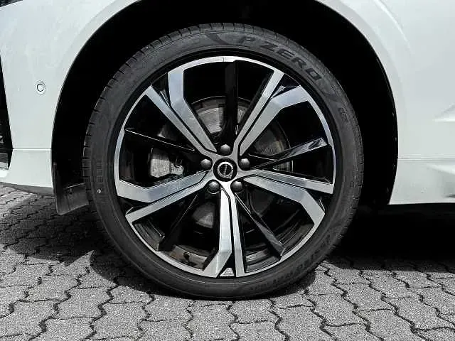 Gebraucht Volvo XC60 145 PS (106 kW) 2024 SUV