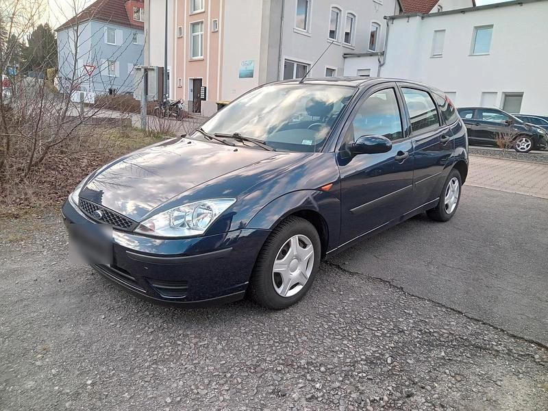 Gebraucht Ford Focus 101 PS (74 kW) 2002 Blau Limousine
