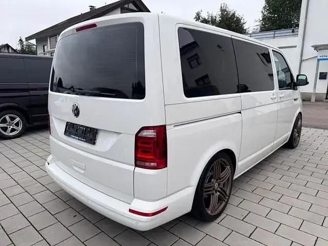 Usata VW Multivan 150 CV (110 kW) 2018 Andere Monovolume