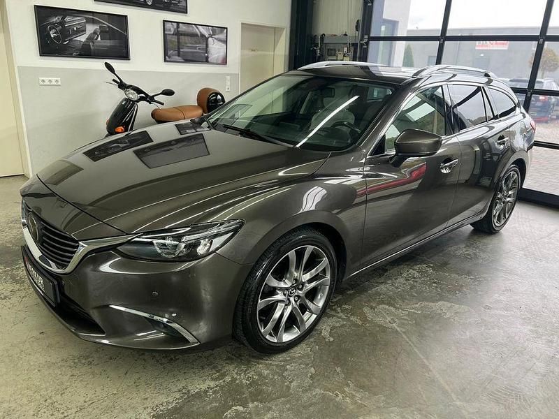 Grau Gebraucht 2017 Mazda 6 Sports-Line Kombi | 16.999 € (Fairer Preis) - Bild 1/3