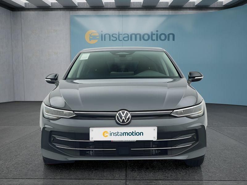 Neu VW Golf VIII 150 PS (110 kW) 2025 Grau Kleinwagen