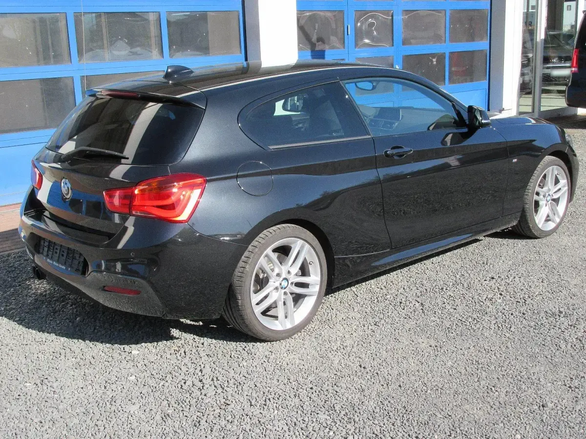 Gebraucht BMW 120 Coupé M Sport 184 PS (135 kW) 2016 Schwarz Coupé