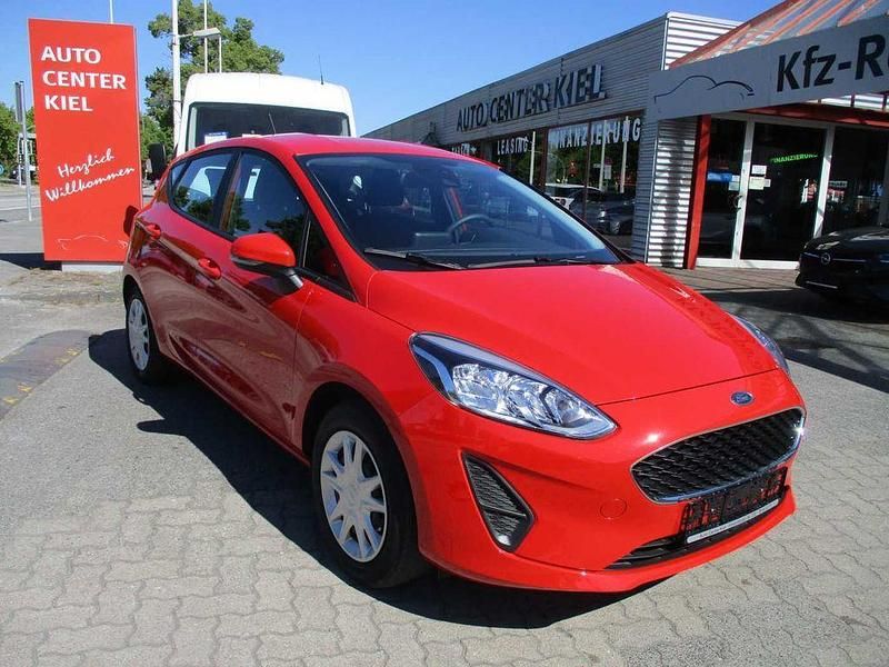 Gebraucht Ford Fiesta Trend 75 PS (55 kW) 2021 Race rot Kleinwagen