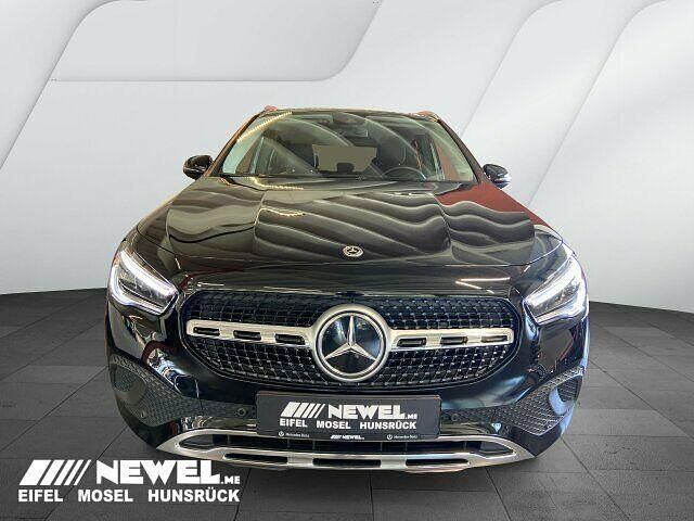 Gebraucht Mercedes GLA220 Progressive 190 PS (139 kW) 2022 Schwarz SUV