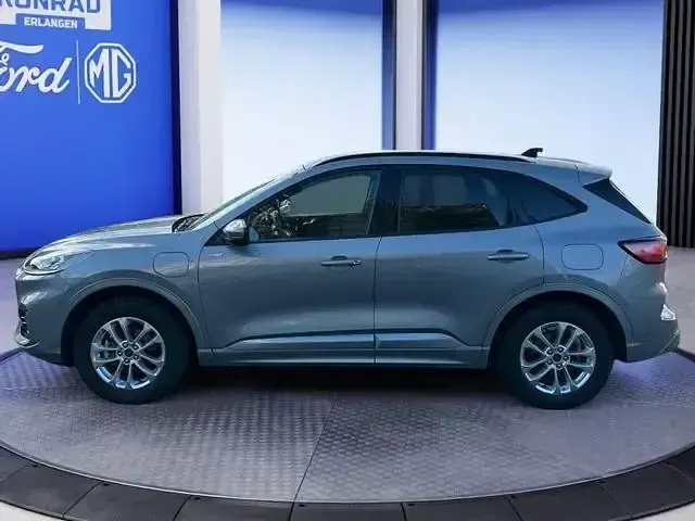 Gebraucht Ford Kuga ST-Line 225 PS (165 kW) 2022 Silber SUV