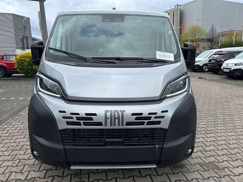 Neu Fiat Ducato 120 PS (88 kW) 2026 Silber Van