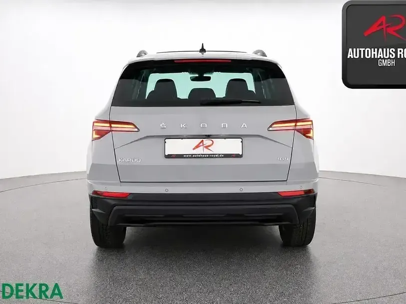 Gebraucht Skoda Karoq Style 150 PS (110 kW) 2023 Steelgrau SUV