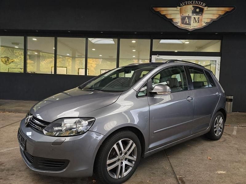 Grau Gebraucht 2009 VW Golf Plus Cross Comfortline Van / Kleinbus | 5.950 € (Fairer Preis) - Bild 1/4