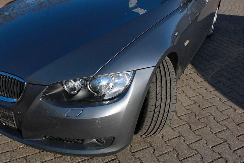 Gebraucht BMW 325 Performance 218 PS (160 kW) 2006 Grau Coupé