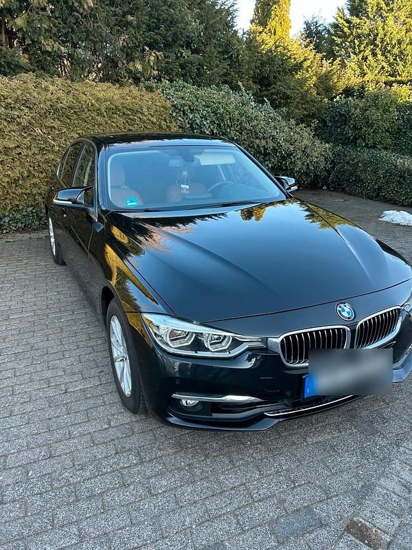 Gebraucht BMW 320 Luxury Line 190 PS (139 kW) 2017 Schwarz Limousine