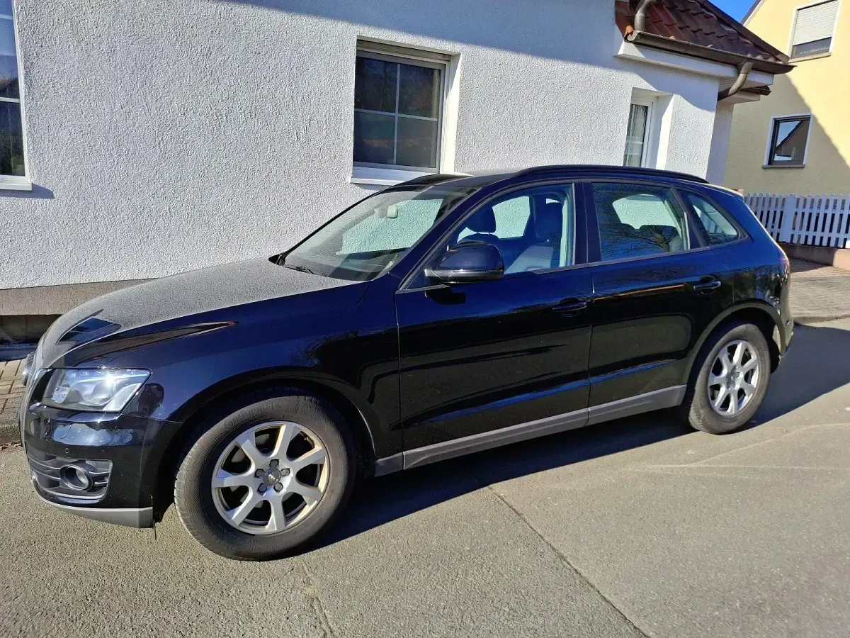 Używany Audi Q5 143 KM (105 kW) 2012 Czarny SUV