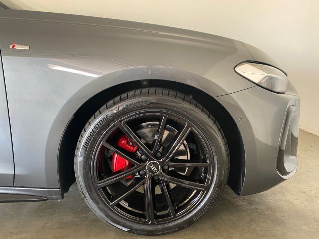 Gebraucht Audi A5 S-Line 204 PS (150 kW) 2025 Grau Coupé