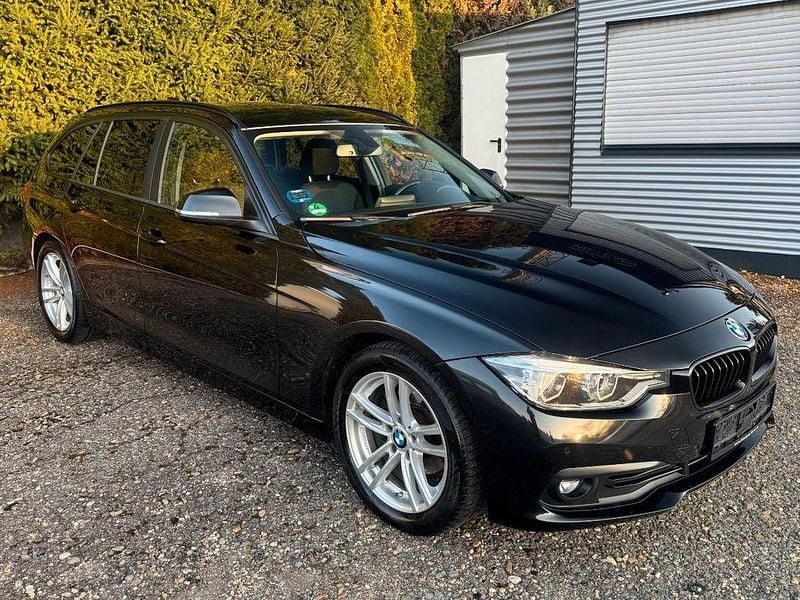 Gebraucht BMW 320 Efficient Dynamics 163 PS (119 kW) 2017 Schwarz Kombi