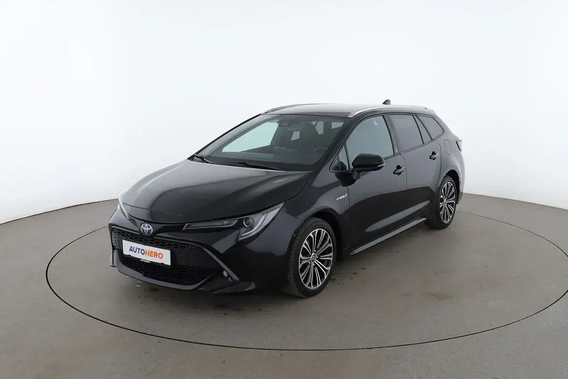 Gebraucht Toyota Corolla Team 122 PS (89 kW) 2020 Kombi