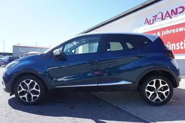 Gebraucht Renault Captur 150 PS (110 kW) 2019 Blau SUV