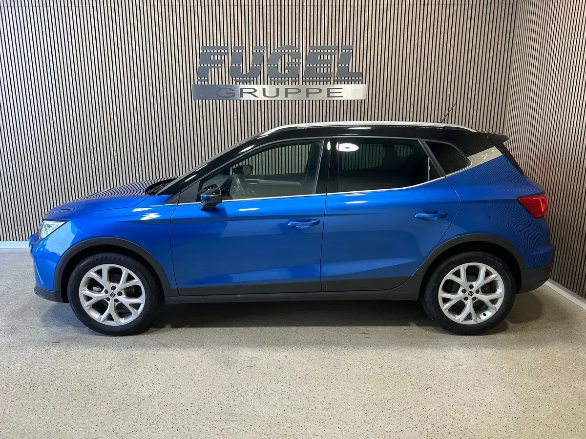 Gebraucht Seat Arona FR-Line 95 PS (69 kW) 2025 Saphirblau SUV