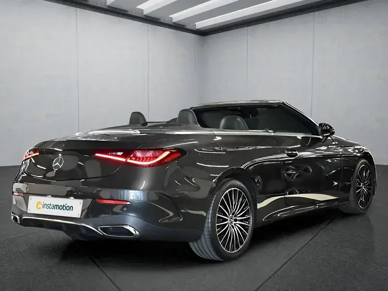 Gebraucht Mercedes CLE220 197 PS (144 kW) 2025 Grau Cabrio