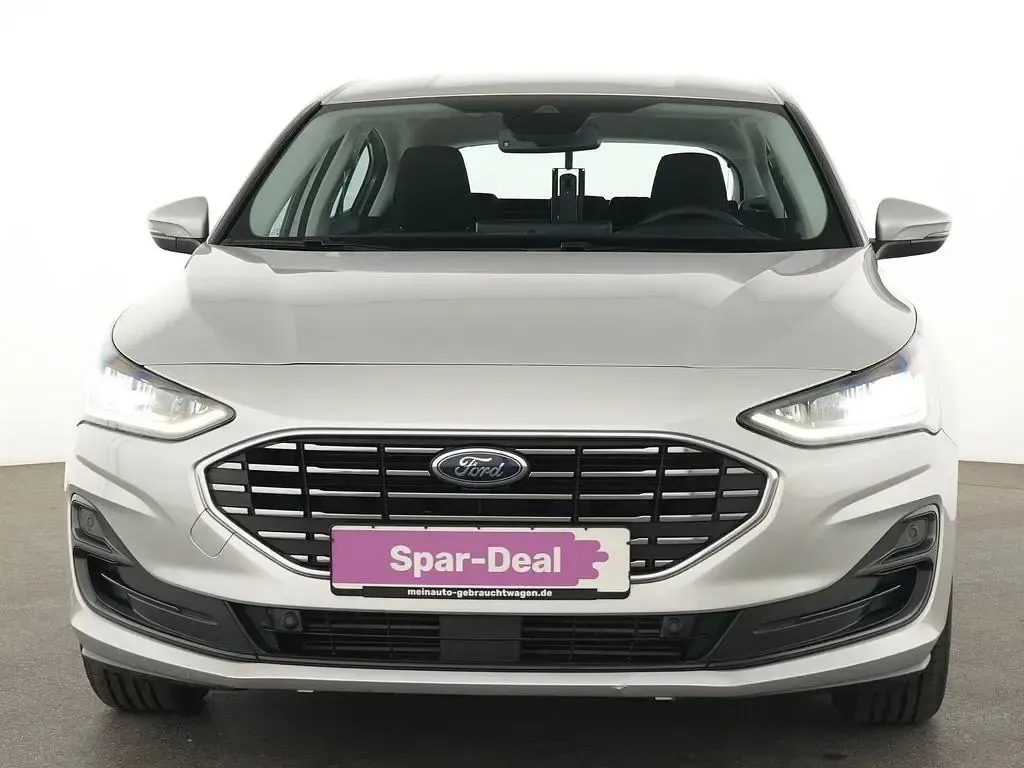 Usado Ford Focus Titanium 125 CV (91 kW) 2023 Plateado Berlina